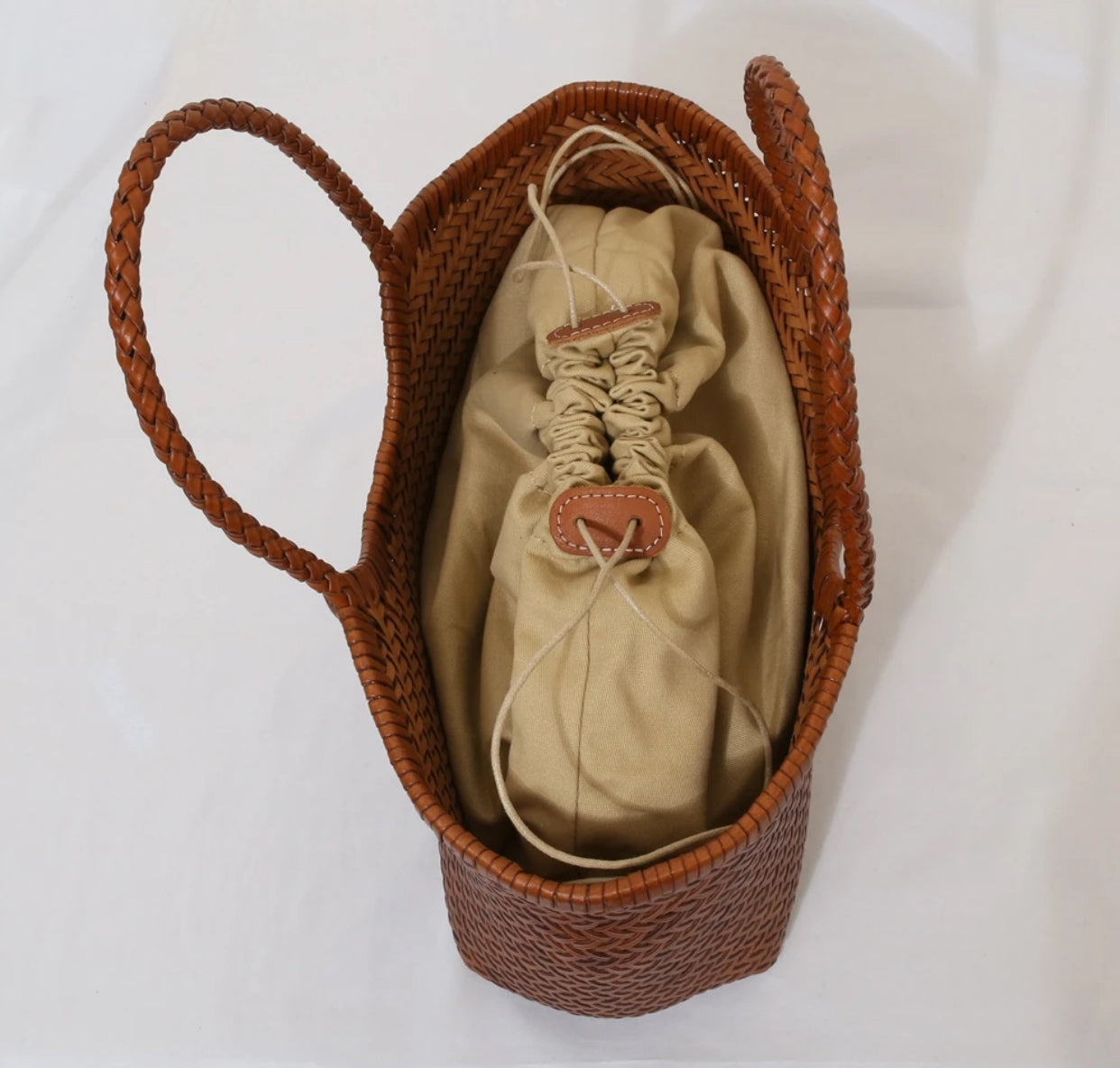 Bolsa Sook trançada à mão