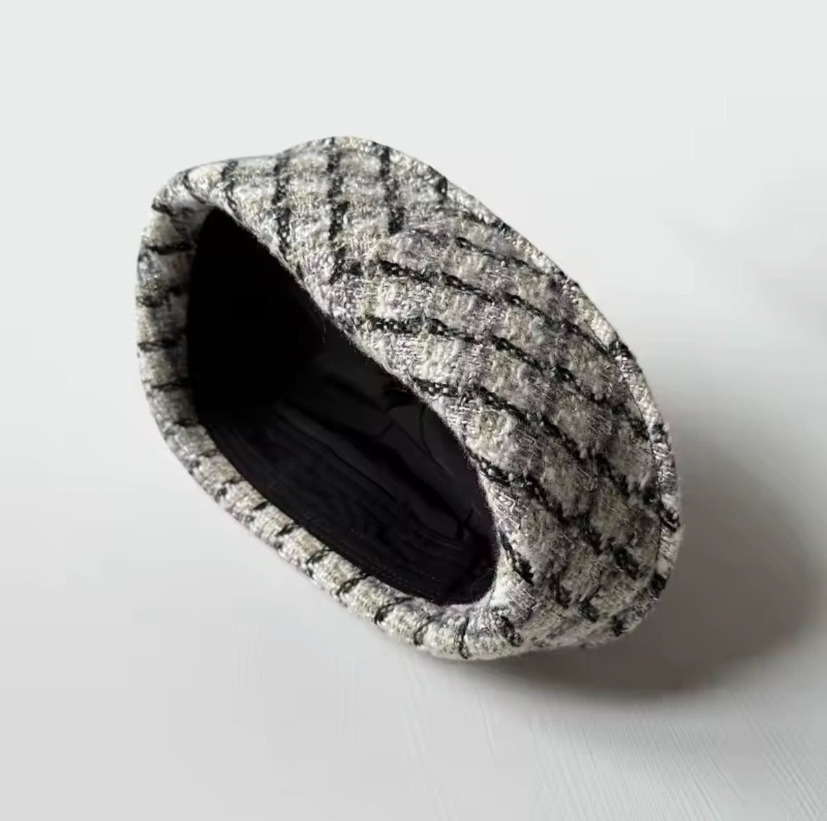 Tweed Pillbox