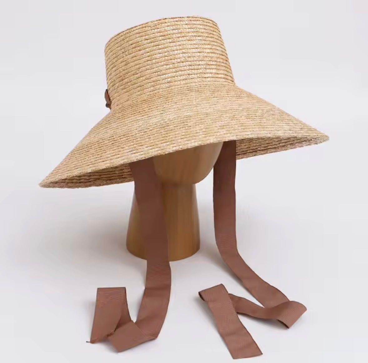 Sombrero Bronte