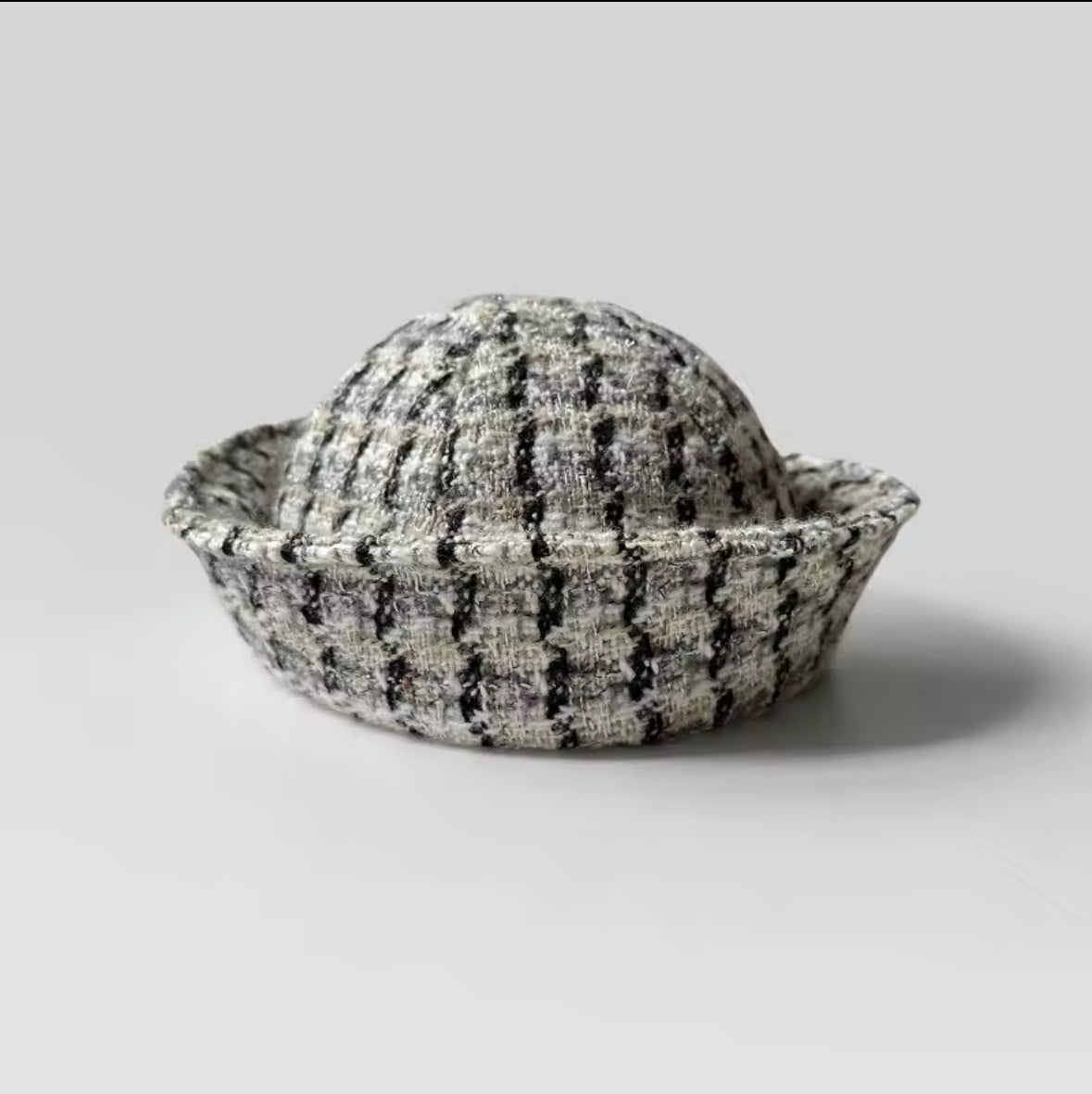Tweed Pillbox